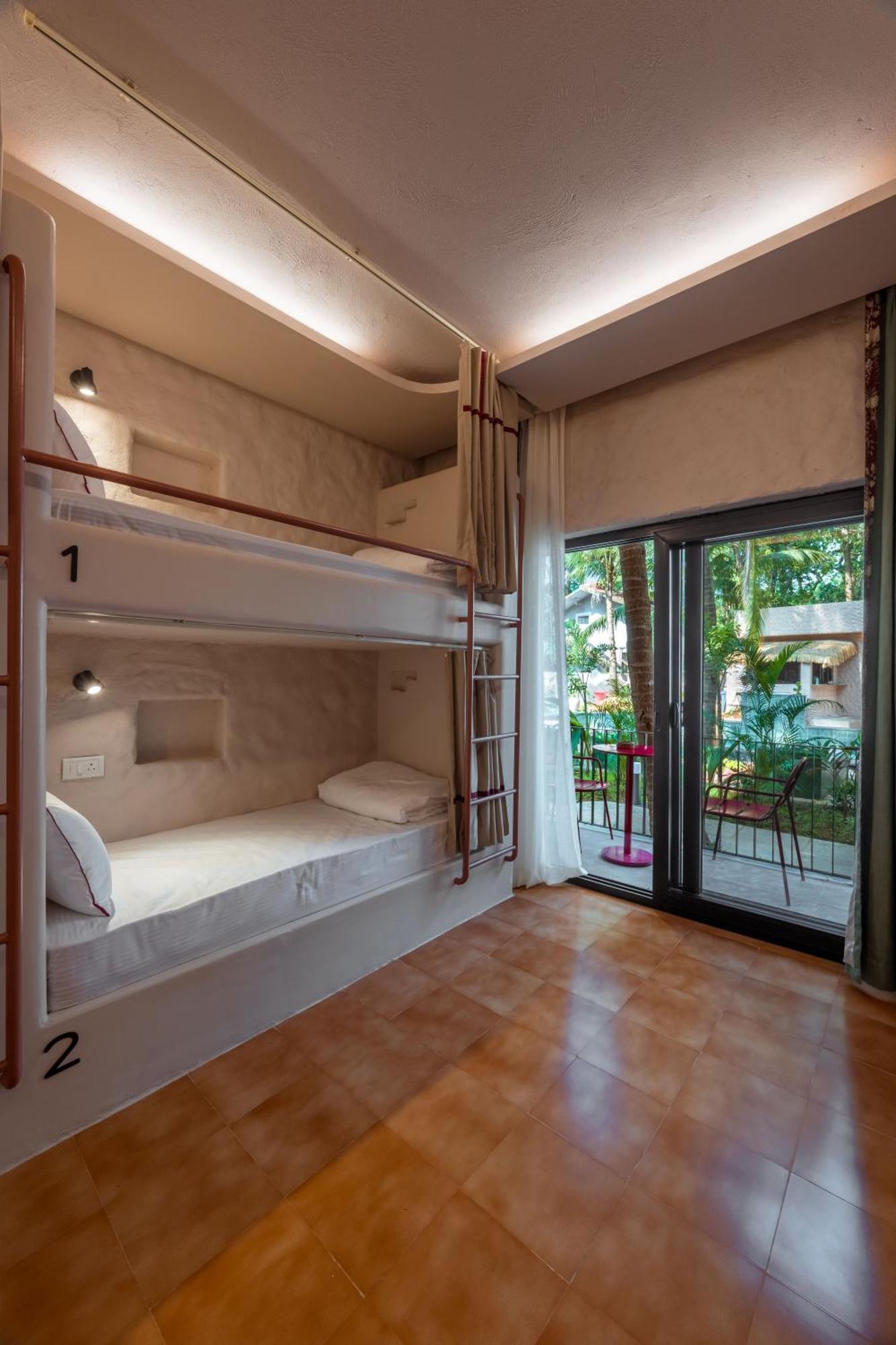 Albergue Altr Nativ Morjim, Goa Exterior foto